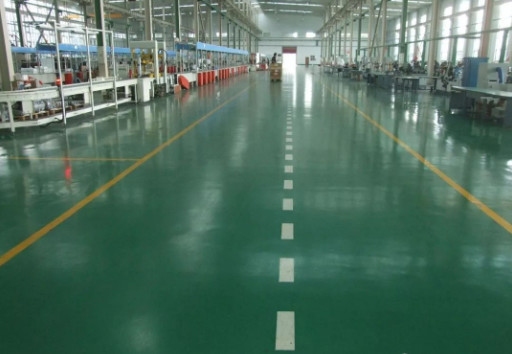 How does the Film-Lifting Phenomenon Occur in Epoxy Installation